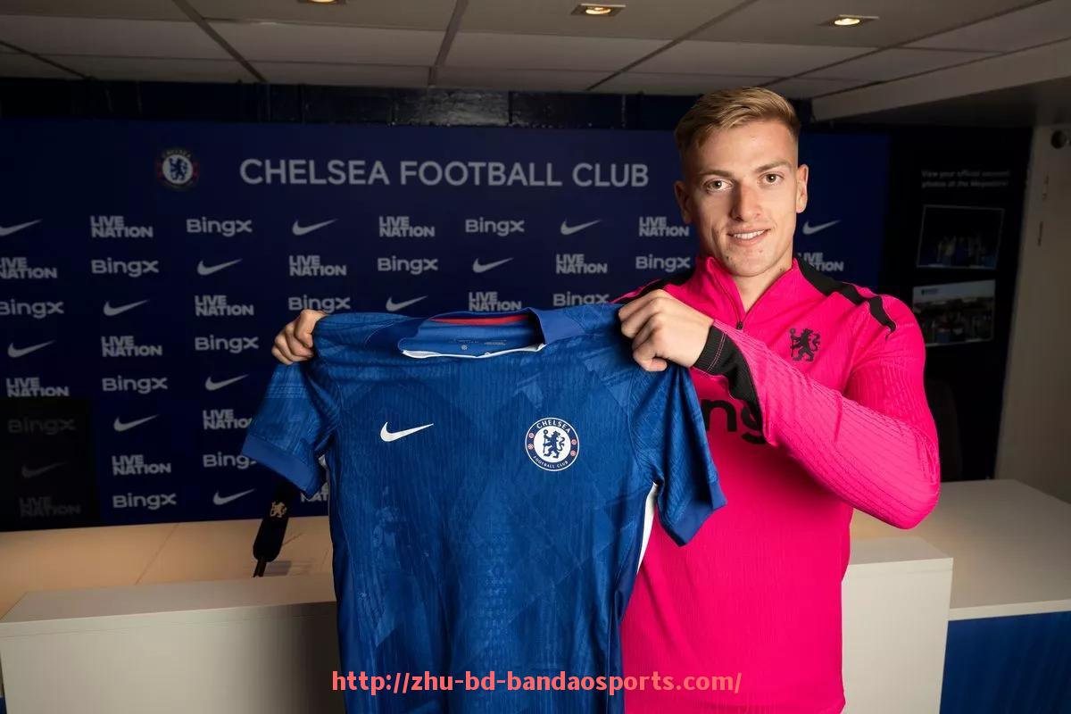 半岛体育-2025年世俱杯球衣功能面料的分类标准及应用案例分析